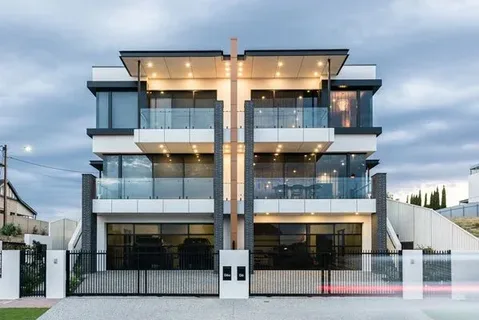 ACP Cladding installation