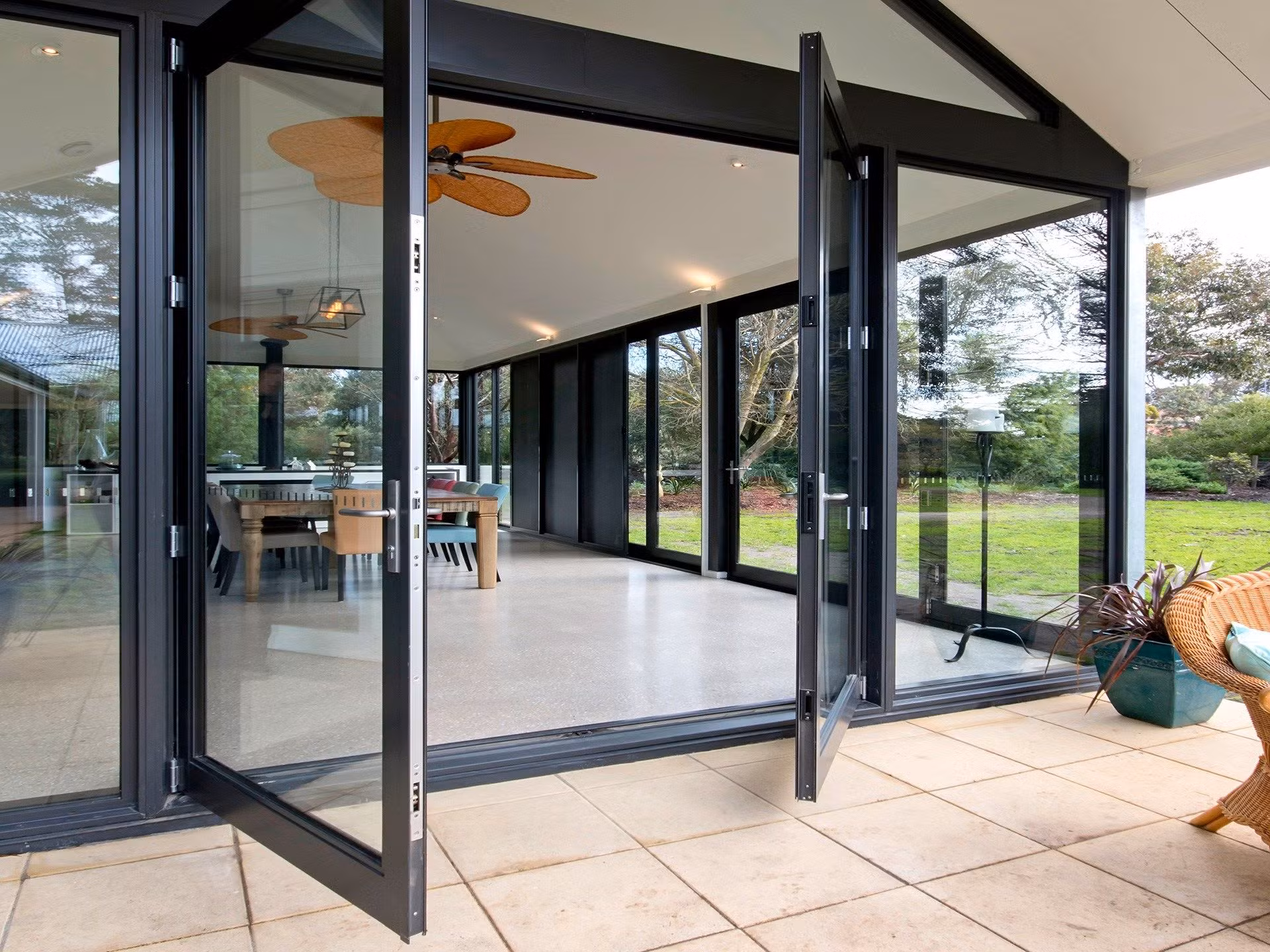 Aluminium Windows installation