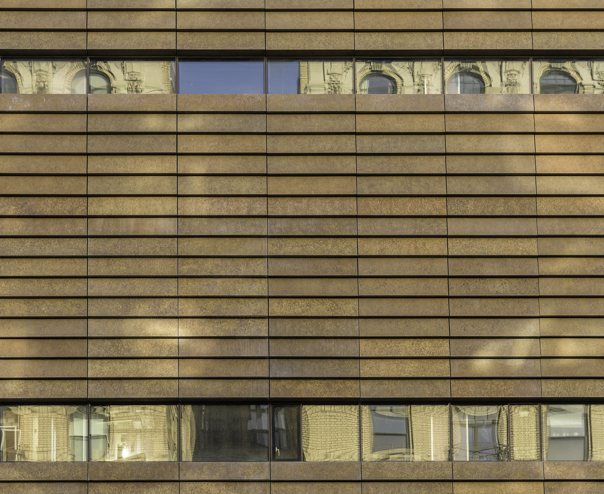 Facades and curtain walls