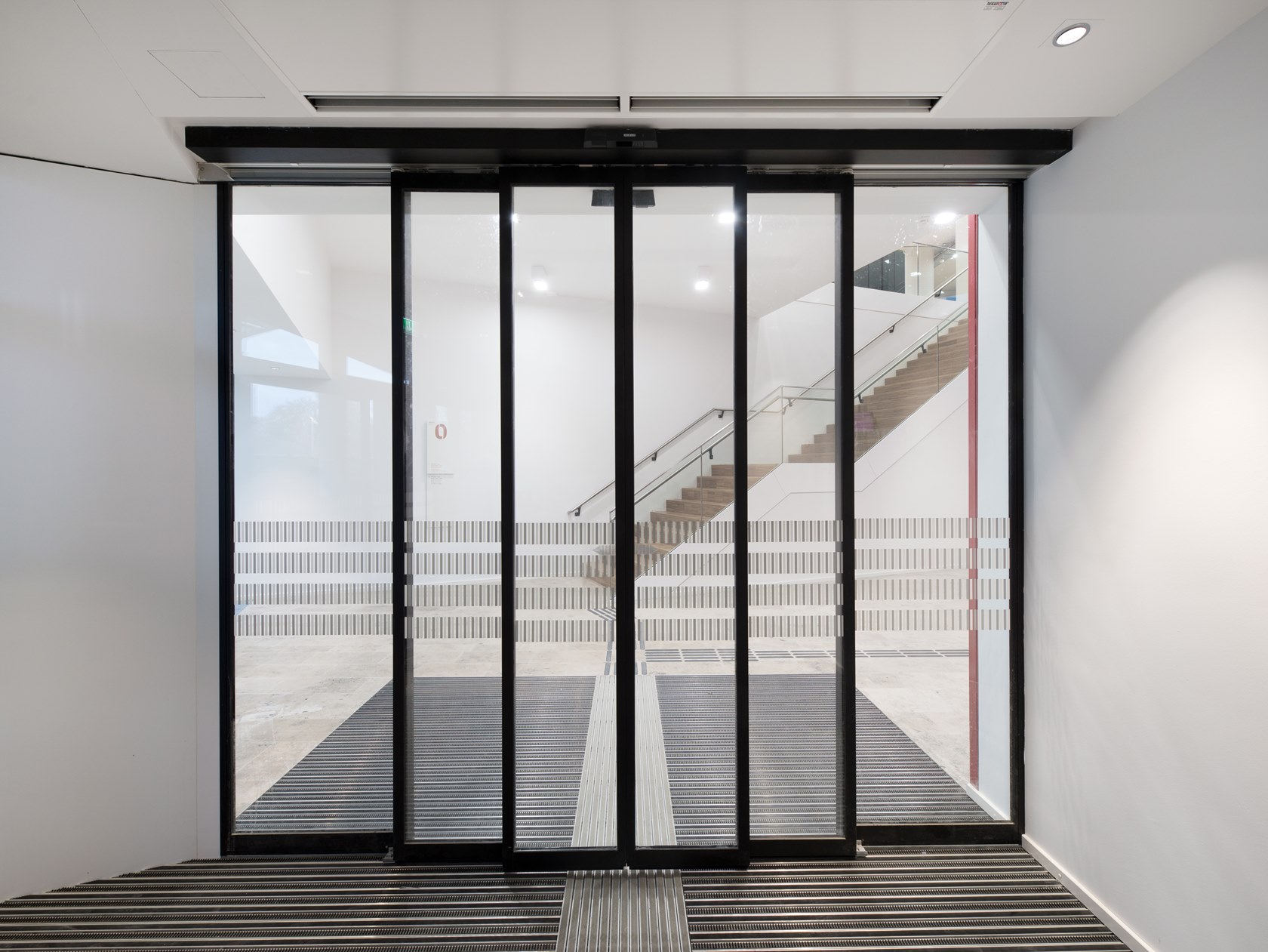 Sliding & Folding Systems installation